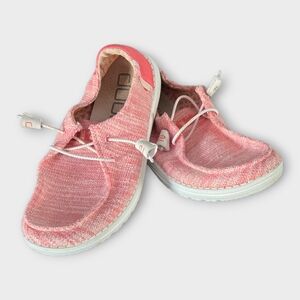 Hey Dude Coral Pink Wendy Women's Slip-On Sneakers Size 7